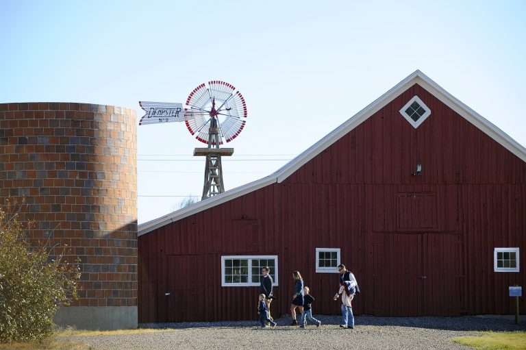 17 Mile House Barn