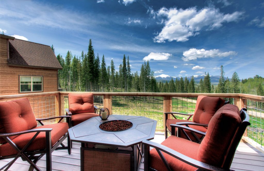 Moosehorn back deck